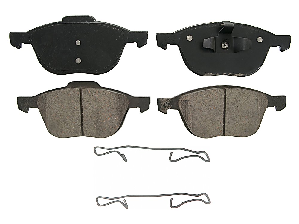 Front Brake Pads - Ceramic - QuickStop