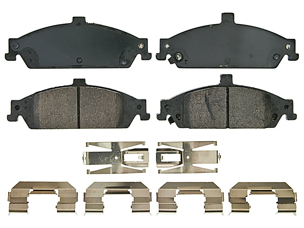 Front Brake Pads - QuickStop