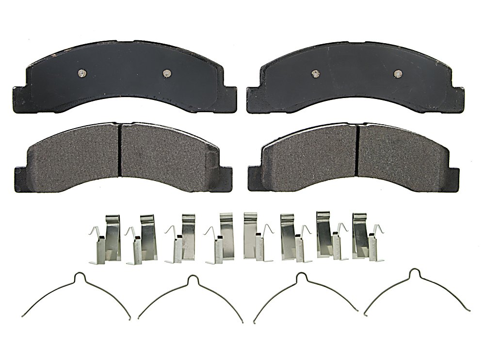 Front Brake Pads - Semi-Metallic - QuickStop